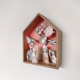 Custom Family Portrait Paper Art Sculpture, Indian Ink Illustration - thumbnail 3