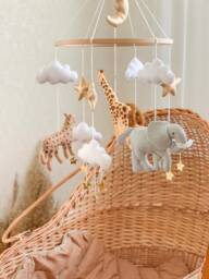 Safari Crib Mobile, Baby Mobile Neutral, Jungle Mobile, Animals Giraffe, Lion, Elephant & Leopard Baby Shower Gift