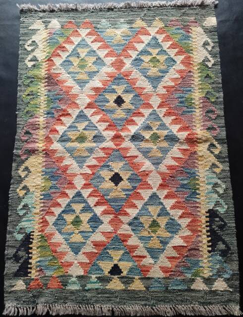 Kilim Rug Classic, Handmade Artisan Afghan Turkish Aztec Geometric Wool 119 X 82 cm - image 1