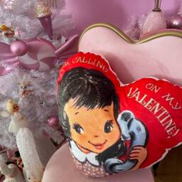 Kitsch Vintage Retro Anthropomorphic New Pillow Girl Phone Teenager Heart Madonna Inn Love Atomic Valentine Vinnie Boy Throw Mod Dove - thumbnail 3