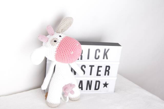 Crochet Music Box Cow Elsa - image 1
