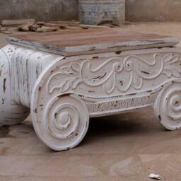 Roman Solid Wood Distressed Coffee Table A Fusion Of Reclaimed Antique Elegance - thumbnail 3
