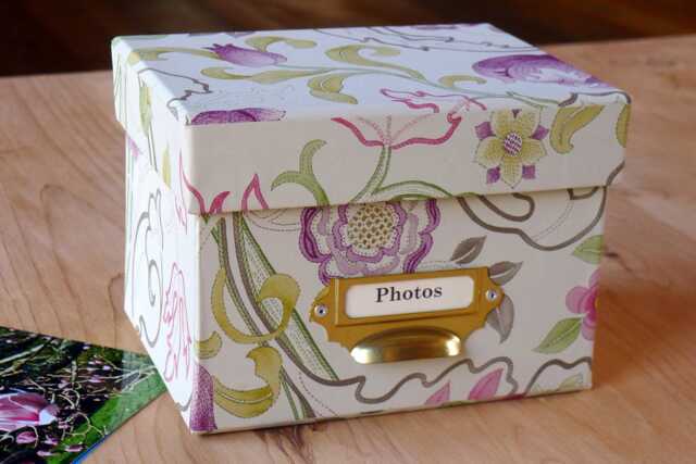 William Morris Photo Box Mary Isobel Floral Design, Handmade in England - image 1