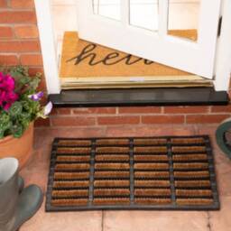 Rubber Tray With Coir Brushes Doormat 60 X 40 2cm - thumbnail 3