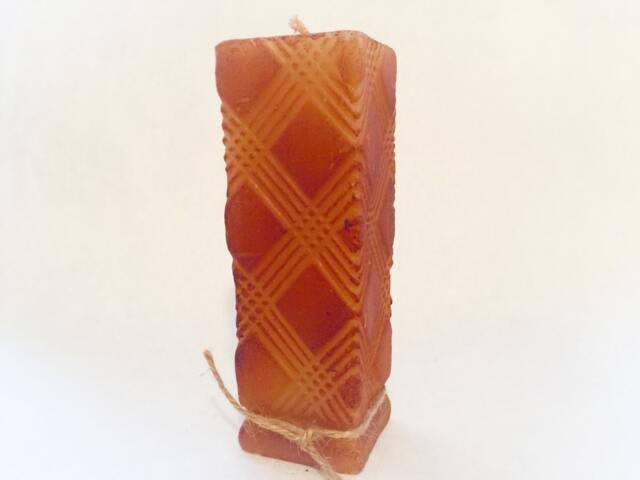 Beeswax Candle With Cinnamon