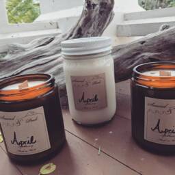 Wood Wick & Amber Glass Soy Wax Candles - thumbnail 4