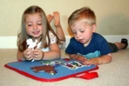 Mini Felt/Flannel Board With Handles & Storage 14 X16 . Home School Resources. Preschool. Indoor Activities - thumbnail 4