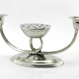 Design Cavagnini Candelabra Elegant For Mother's Day. Pewter Candlestick, Remains Polished Over Time - thumbnail 2