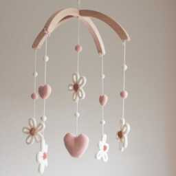Daisies Baby Mobile Knitted Floral Nursery Decor, Handmade in UK - thumbnail 3