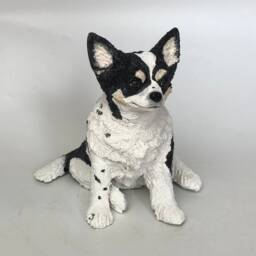 Custom Chihuahua Urn Clay Pet Memorial Sculpture, Dog Portrait - thumbnail 3