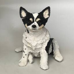 Custom Chihuahua Urn Clay Pet Memorial Sculpture, Dog Portrait - thumbnail 2