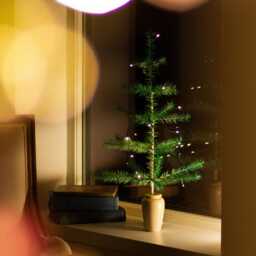 Bright Teal Green Goose Feather Christmas Tree - thumbnail 4