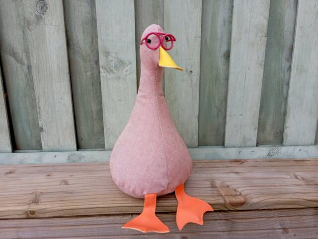 Cool Canard Doorstop/Bookend. Terracotta Peach- Diy Funny Doorstops Duck Decor House Warming - Unique Gift Fun Home Accent - image 1