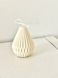 Origami Pear Soy Candle Hand Poured Geometric Candle - thumbnail 1