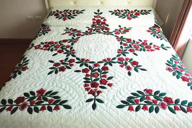Flowers Star Handmade Quilt Bedspread, Hand Applique Red Floral Blanket, Amish Design Quilt, Handmade Bed Cover, Star Lover Gift - image 1