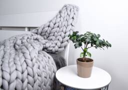 Chunky Knit Merino Wool Blanket Handmade Giant Throw - thumbnail 1