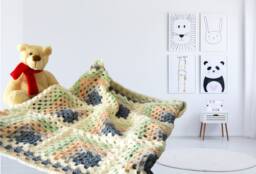 Crochet Baby Blanket, Made To Order. Pram Shower Afghan, 100% Pure Merino Wool, Grannysquare Throw - thumbnail 1