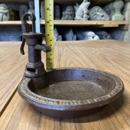 Small Cast Iron Metal Pump Style Bird Bath/Garden Feeder - thumbnail 4