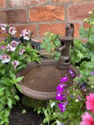 Small Cast Iron Metal Pump Style Bird Bath/Garden Feeder - thumbnail 1