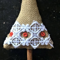 Christmas Tree Hanging Decoration/Ornament. Handmade From Rustic Hessian With Lace & Cinnamon - thumbnail 2