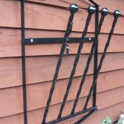 Wall Mounted Wellington Boot Holder Rack 2 Pair Wrought Iron Space Saving - thumbnail 2