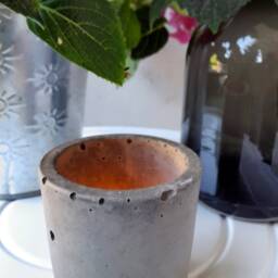 "Concrete Tealight Candleholder ""Hygg" - thumbnail 3
