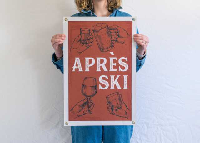 Apres Ski Felt Poster Banner - Vintage Poster, Mountain Home Decor, Cozy Cabin Graphic Pennant, Usa Handmade Wall Art Gift - image 1
