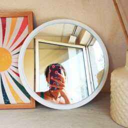White Round Wood Frame Mirror, Minimalist Aesthetic Decor - 11.8 Inch - thumbnail 3