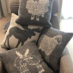Double-Sided Pillow With 100% Wool Cover, Anti-Allergic, 40x40cm - Oreiller, Kissen, Almohada & Gift - thumbnail 2