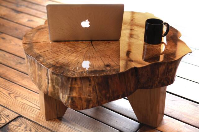 Design Coffee Table Made Of Wood - image 1