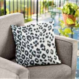 Schumacher Iconic Leopard Cushion Cover Navy Blue & White Polyester, Indoor/Outdoor - thumbnail 2