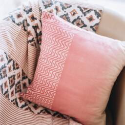 Lightweight Boho Throw Blanket, Textured For Modern Decor, End Of The Bed Blanket, Decorative Throw, Farmhouse Picnic Blanket - thumbnail 2