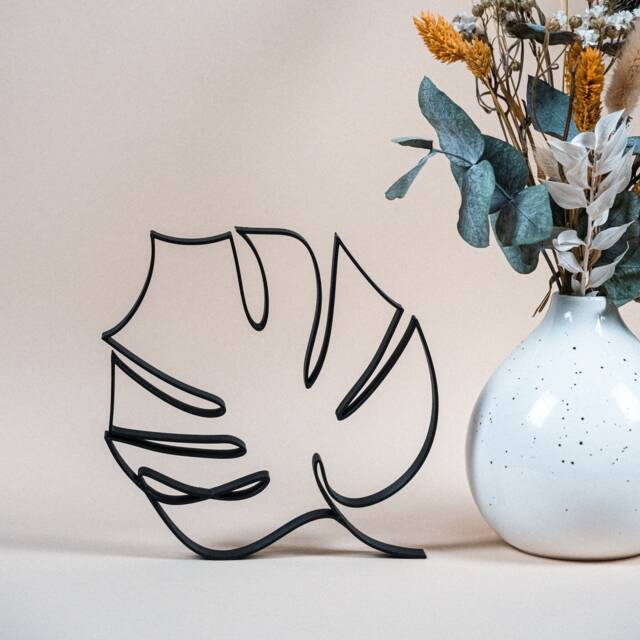 Monstera Leaf - Line Art 3D Print Decoration & Gift Idea For Plant Lovers - image 1