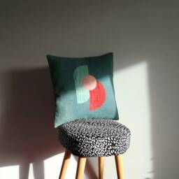 Decorative Square Cushions 40 X cm in Contemporary Design Linen With Geometric Pattern, Natural Dye, Handmade - thumbnail 3