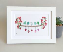Sea Glass Art Family, Birds, Sisters, Family Life, Frame - thumbnail 1