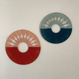 Shades Of Pink Yarn Hoop Wall Hanging/Modern Fiber Art - thumbnail 3
