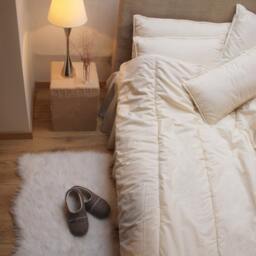 Luxurious King Comforter Winter Thickness, Natural Wool Filled Bedding - Us Duty Paid - thumbnail 2