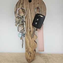 Handmade Wooden Key Holder - Rustic Key-Shaped Wall Hook Wood Rack Entryway Organiser Gift For New Home - thumbnail 2