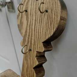 Handmade Wooden Key Holder - Rustic Key-Shaped Wall Hook Wood Rack Entryway Organiser Gift For New Home - thumbnail 3