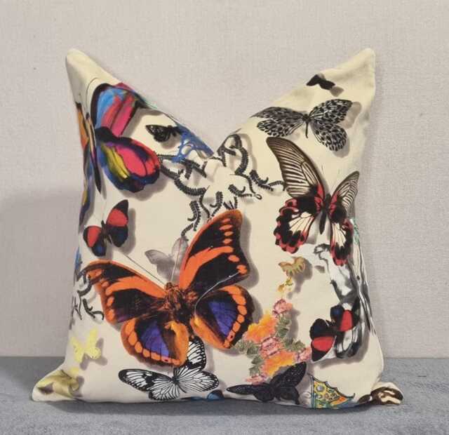 Designers Guild Christian Lacroix Butterfly Parade Soft Ivory Velvet Fabric Cushion Cover 43x43 cm - image 1