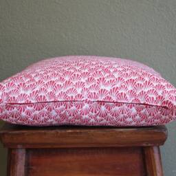 Red Shell Pillow Cover, Geometric Pillow, Decorative Accent Sofa Throw Cotton Print Cushion - thumbnail 2