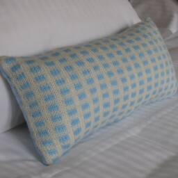 Rectangular Cushion Blue/Cream, Praline Collection, Unique Piece, Home Decoration, Knitted Object, Hand-Knitted Cushion, Decoration - thumbnail 4