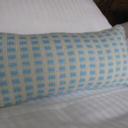 Rectangular Cushion Blue/Cream, Praline Collection, Unique Piece, Home Decoration, Knitted Object, Hand-Knitted Cushion, Decoration - thumbnail 2