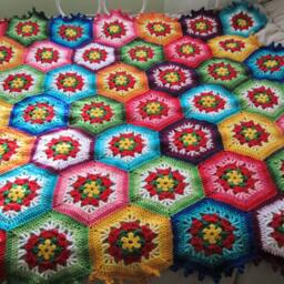 Granny Square Crochet Blanket - thumbnail 3