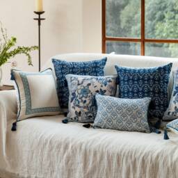 Blue Porcelain Pillow Cover, Chinoiserie Floral Cushion, Tassel Sofa Decor - thumbnail 4