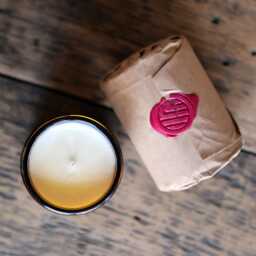 George Washington's Mount Vernon Candle - thumbnail 4
