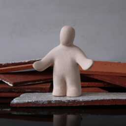 Need A Hug - Expressive Ceramic Figurine For Sandplay & Counseling - thumbnail 1
