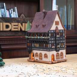 Midene Ceramic House Tea Light Candle Holder Home Decor Clay Miniature Replica Of The Original Pfister in Colmar D260 Tiny House - thumbnail 3