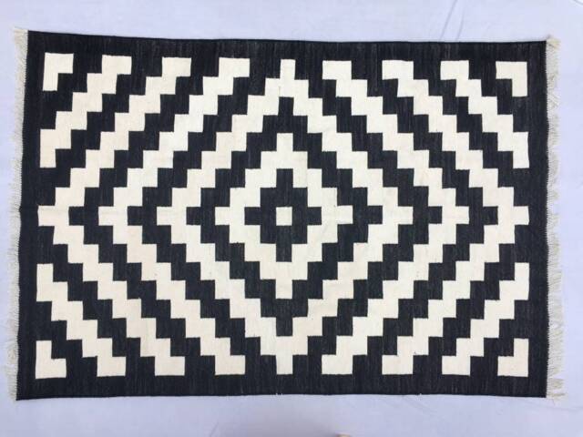 4x6 Black & White Cotton Rug - Popular Design Handmade - image 1