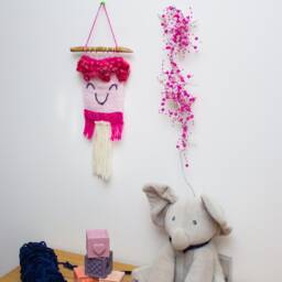 Handwoven Pink Smily Face Wall Hanging Driftwood Tapestry - thumbnail 3